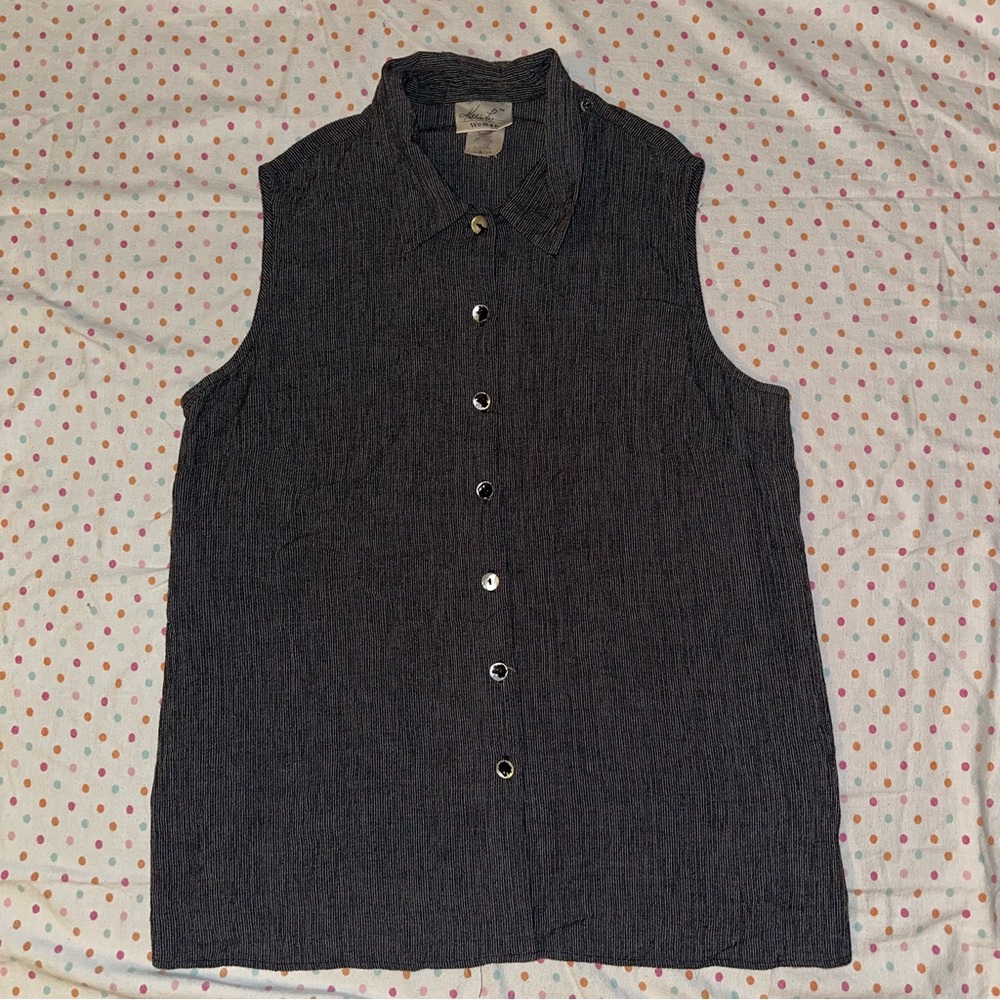 Kathie Lee Sleeveless Collard Blouse - Women’s 18/20W Black Pinstripe